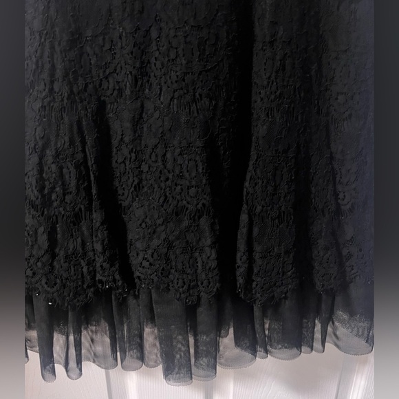 Betsey & Adam Illusion Embroidered and Tulle Cocktail Dress - Picture 2 of 7